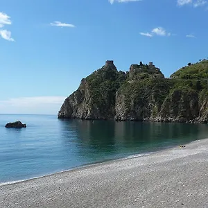 https://appartamento-albatros.sicilyhotelsitaly.net